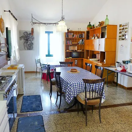 Locazione Turistica La Foleia *